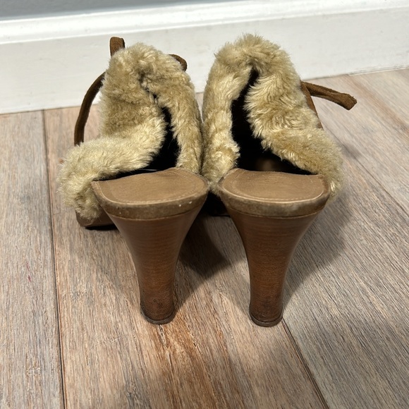 Gianni Bini stowe camel color suede and faux fur clog heel slip on 70’s  8.5 - Picture 4 of 17